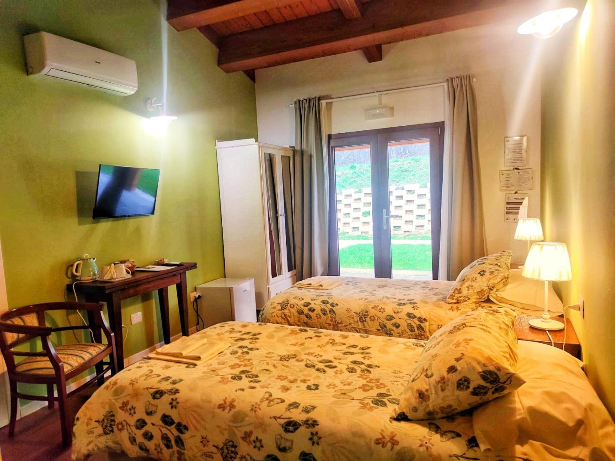 Hotel Borgo Retrosi di Amatrice Esterno foto