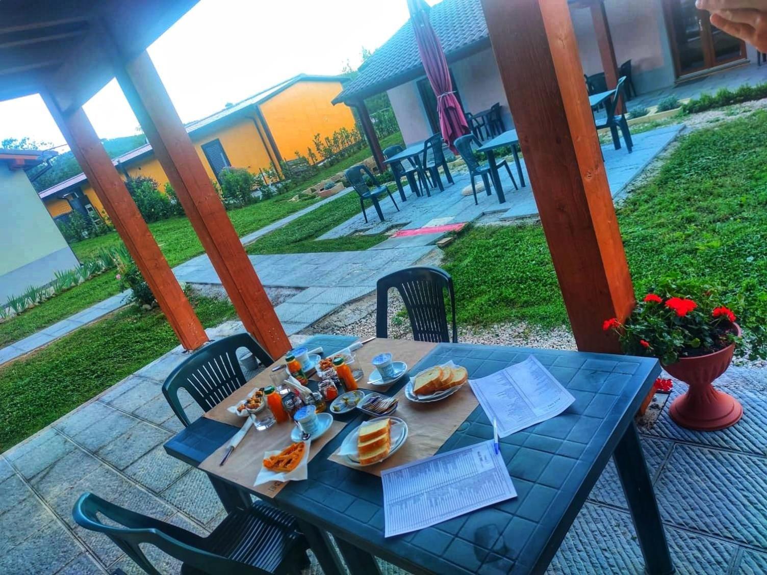 Hotel Borgo Retrosi di Amatrice Esterno foto